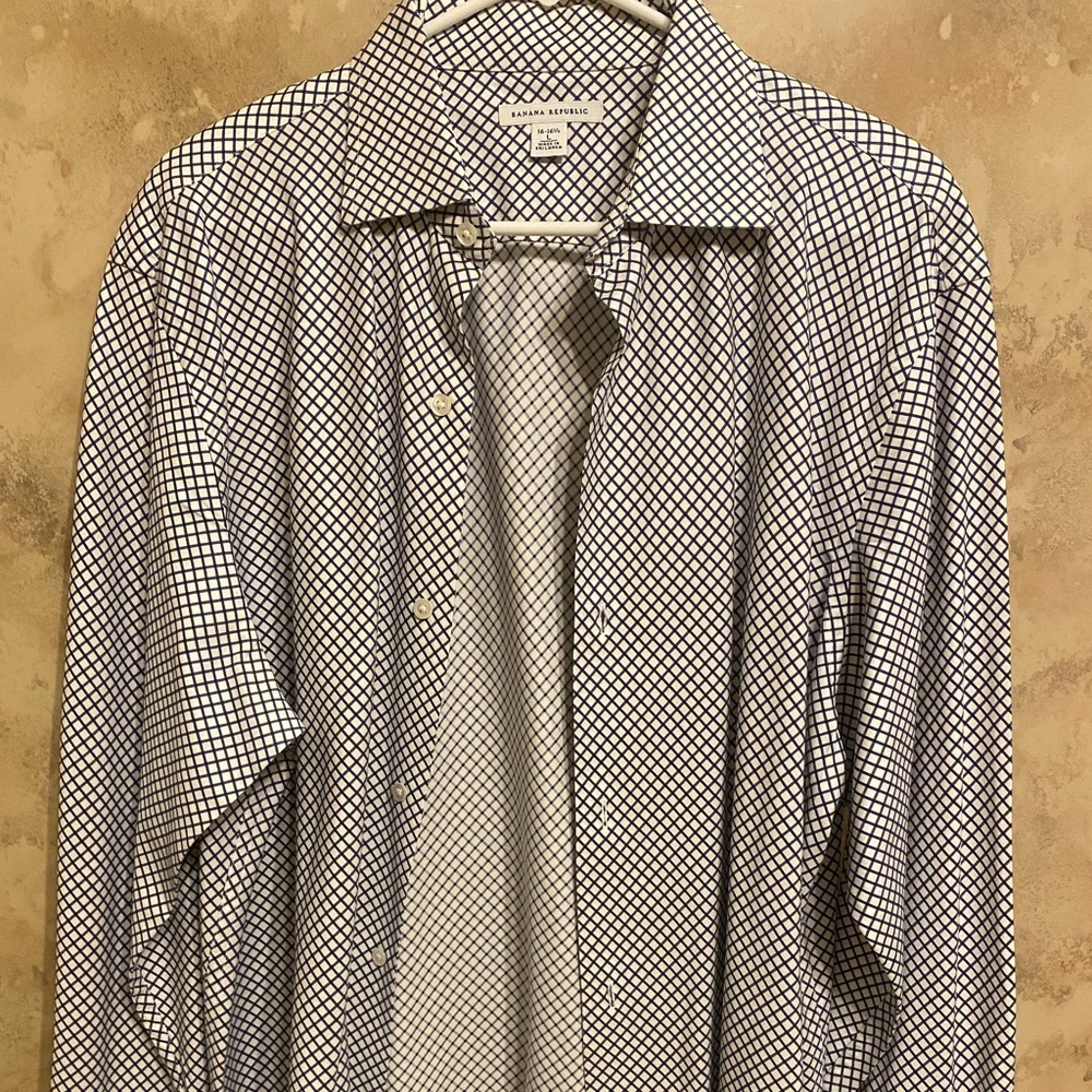 SHIRT BANANA REPUBLIC DRESS SHIRT SIZE L 16-16 1/2 👕